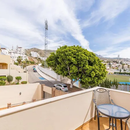 Oliva - Privater Pool By Interhome بيت للعطل