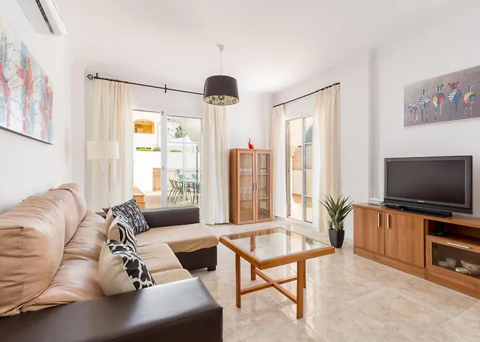 Oliva - Privater Pool By Interhome Vakantiehuis