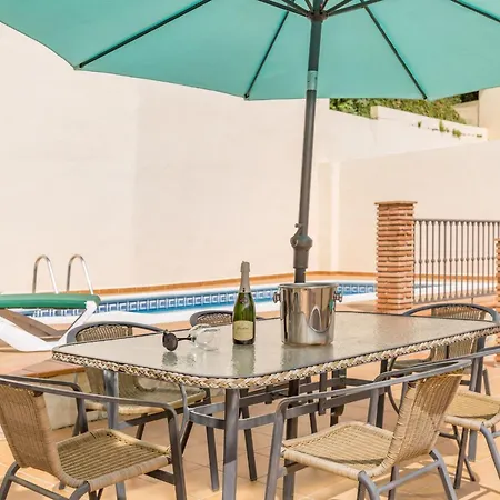 Oliva - Privater Pool By Interhome Нерха